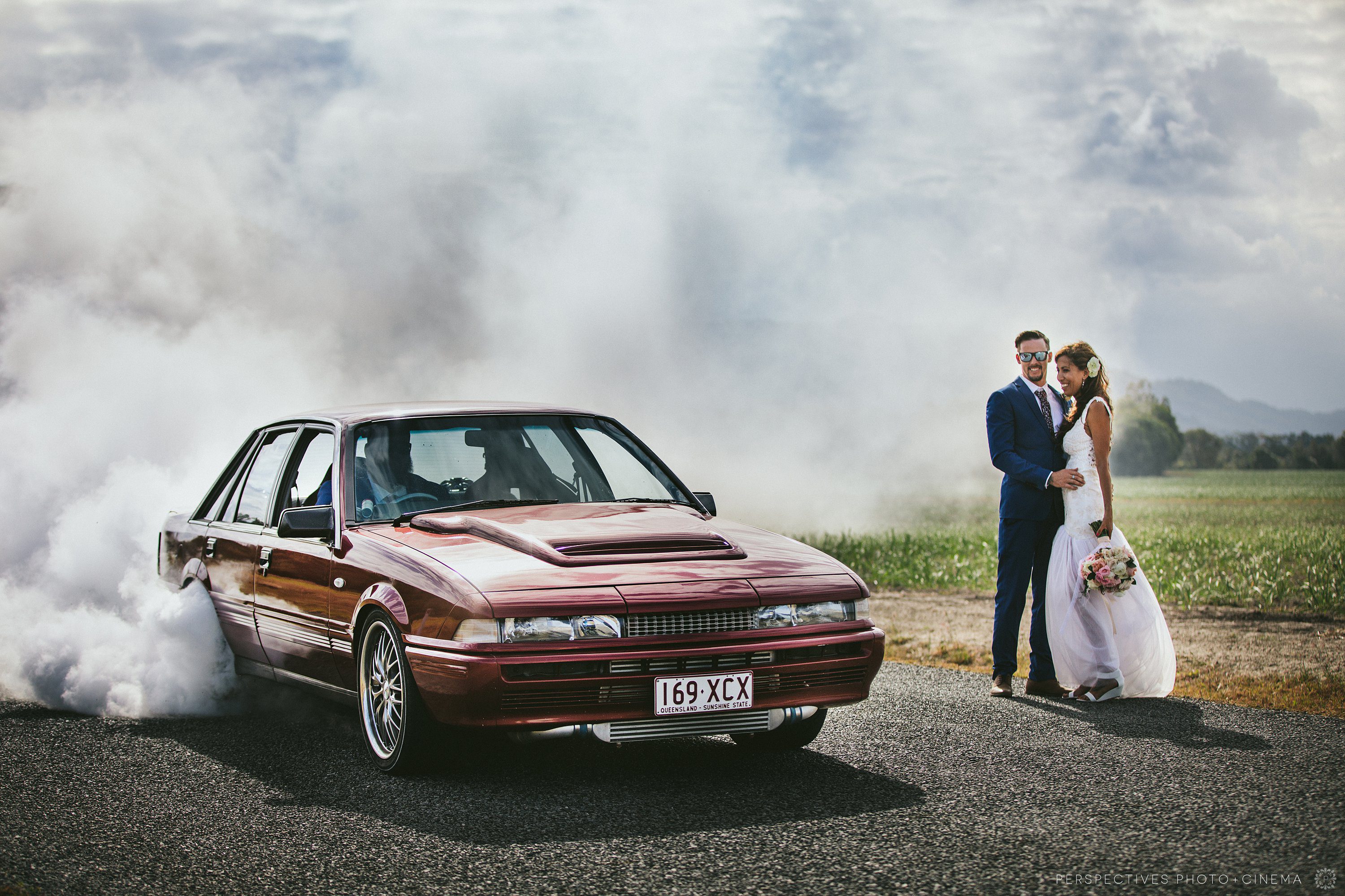 burnout wedding photos Cairns