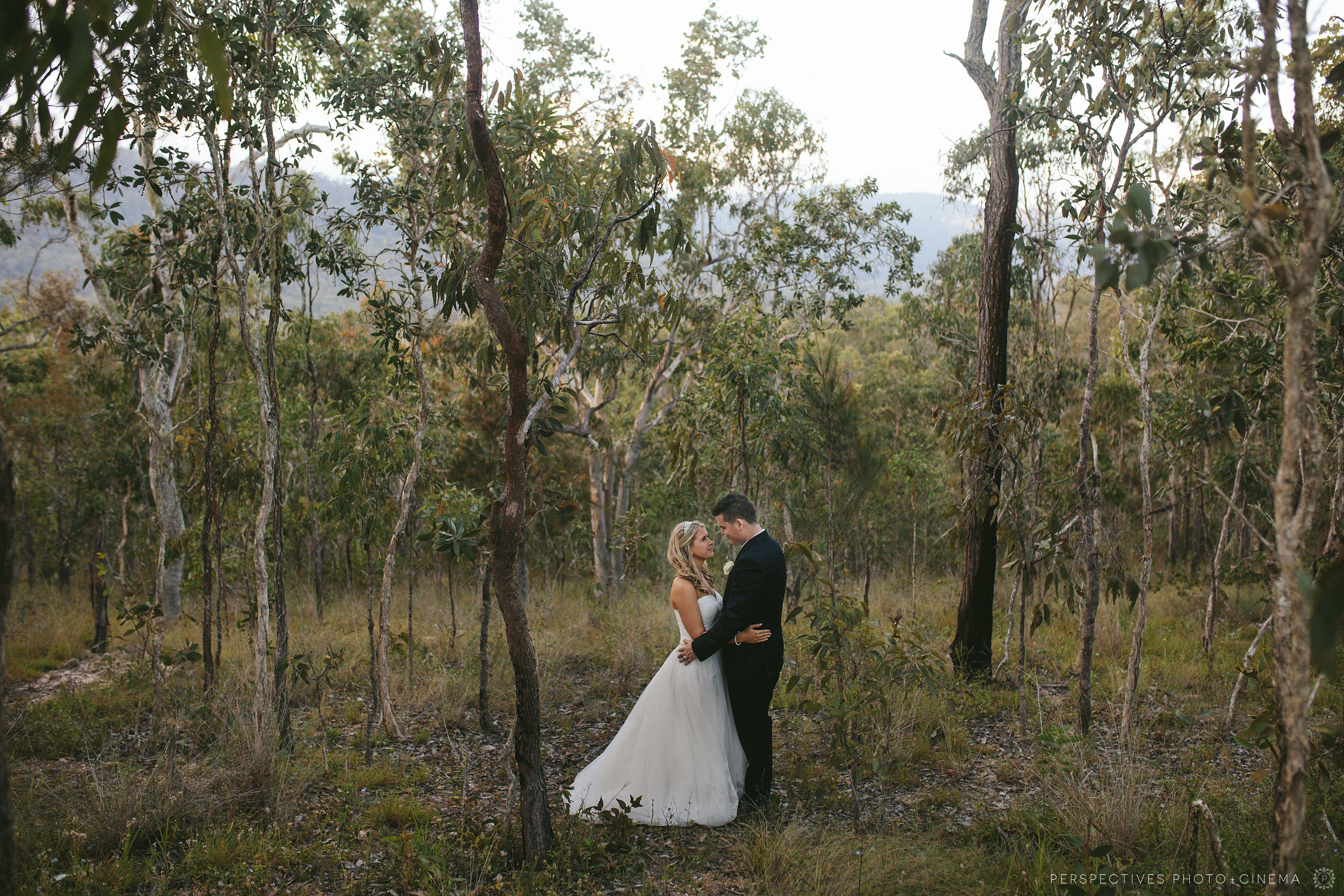 Lake Tinaroo Resort wedding photos