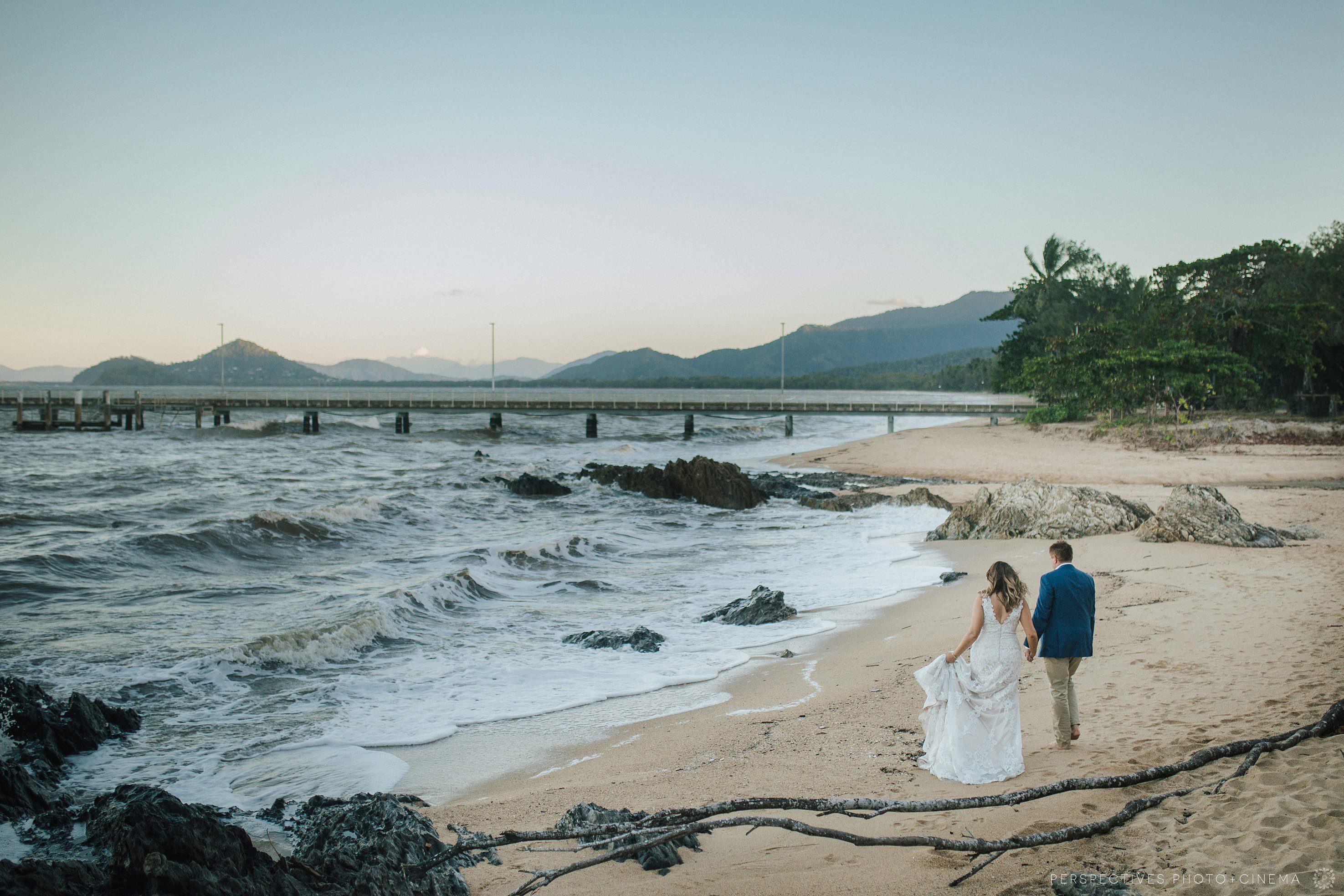 Palm Cove wedding photos