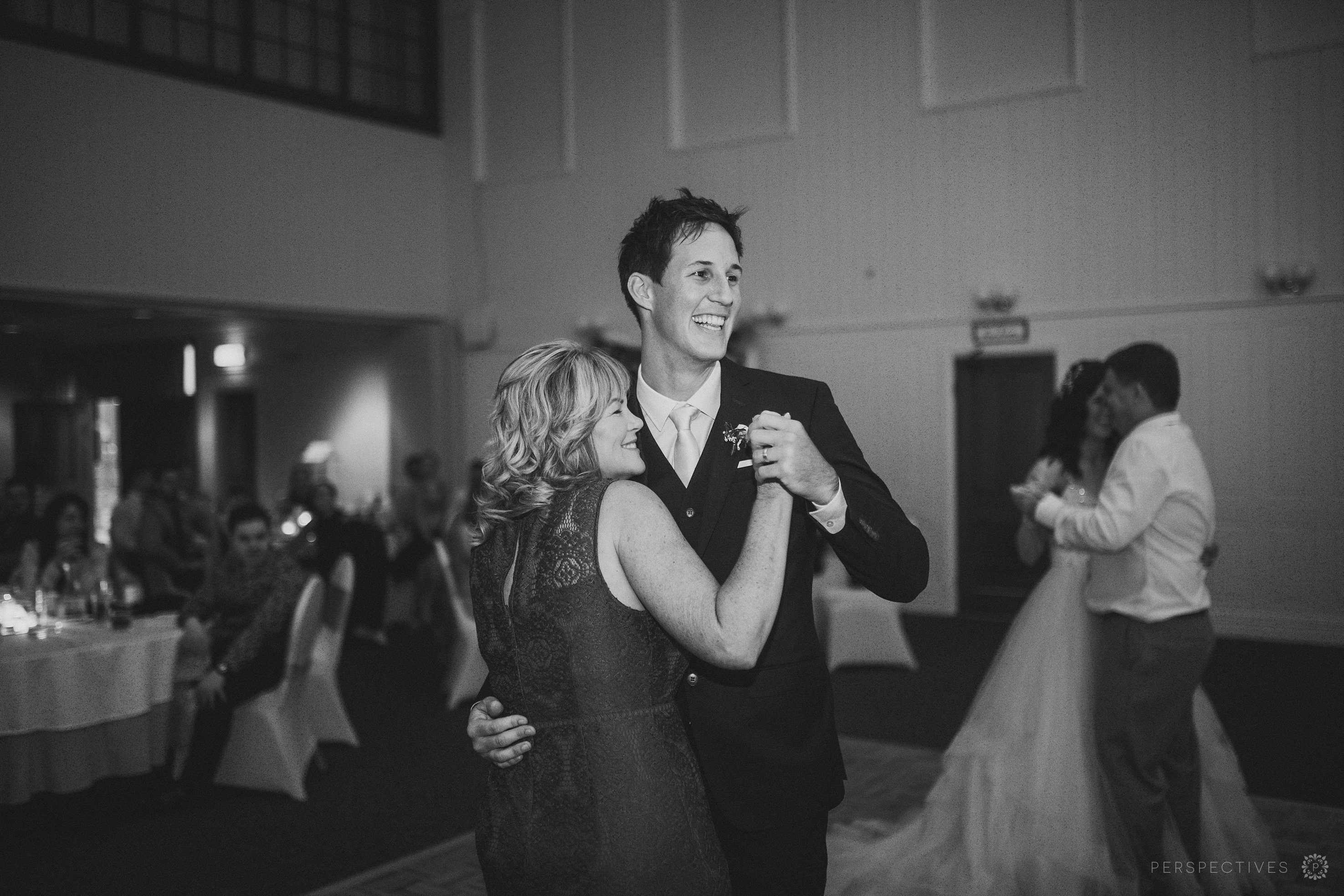 Colonial Club wedding photos Cairns
