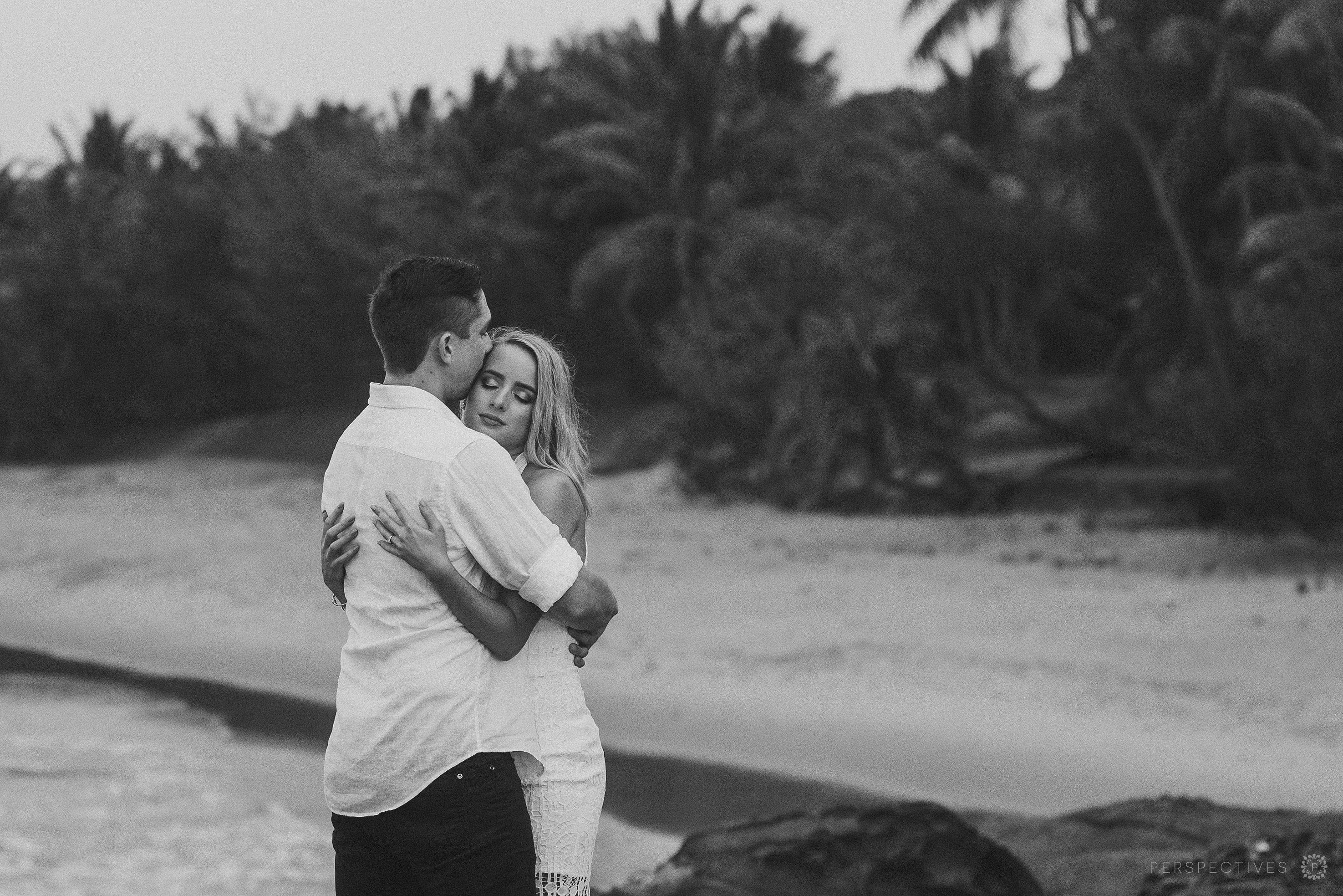 Rain photoshoot wedding