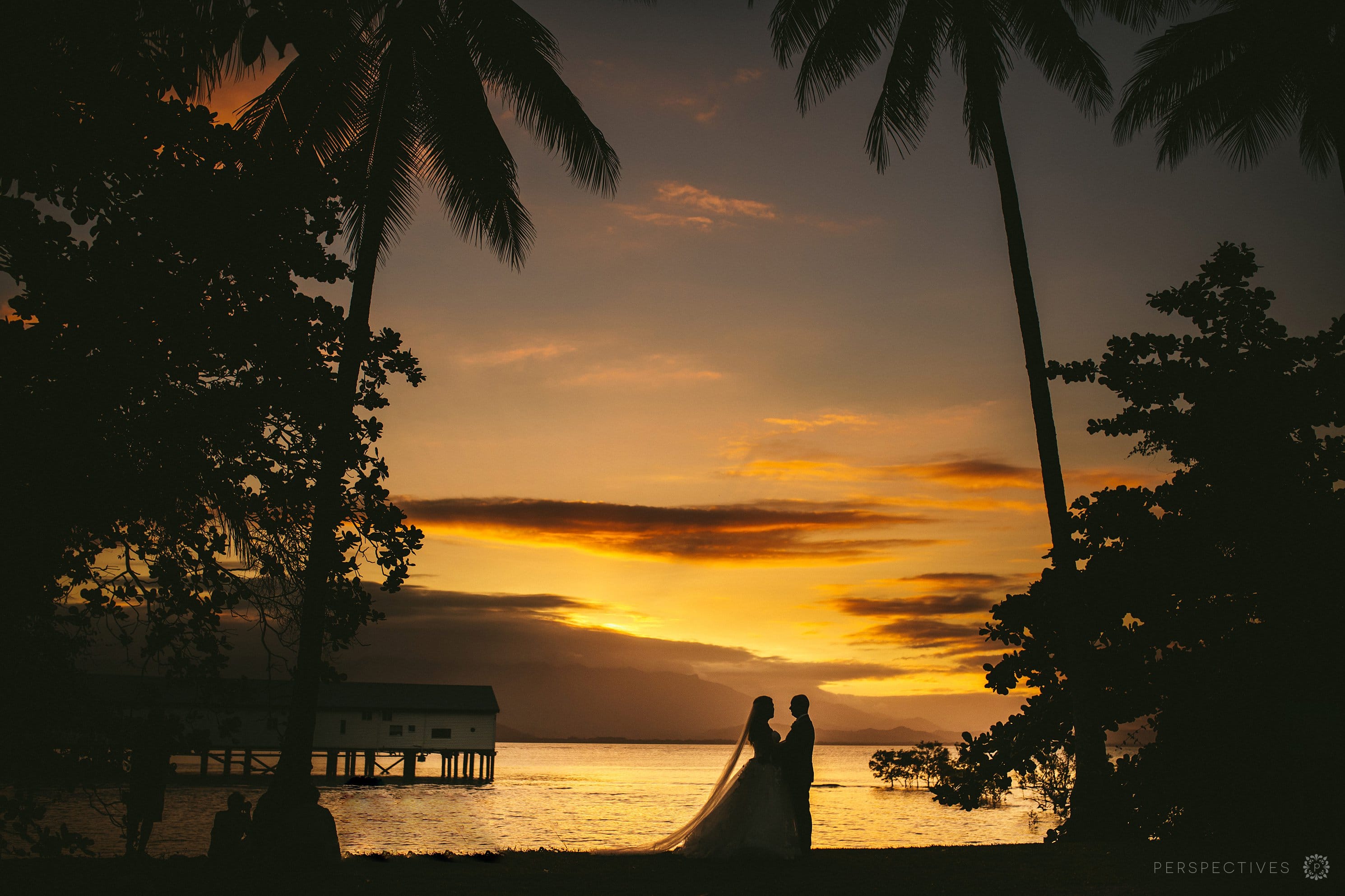 Port Douglas sunset wedding photo