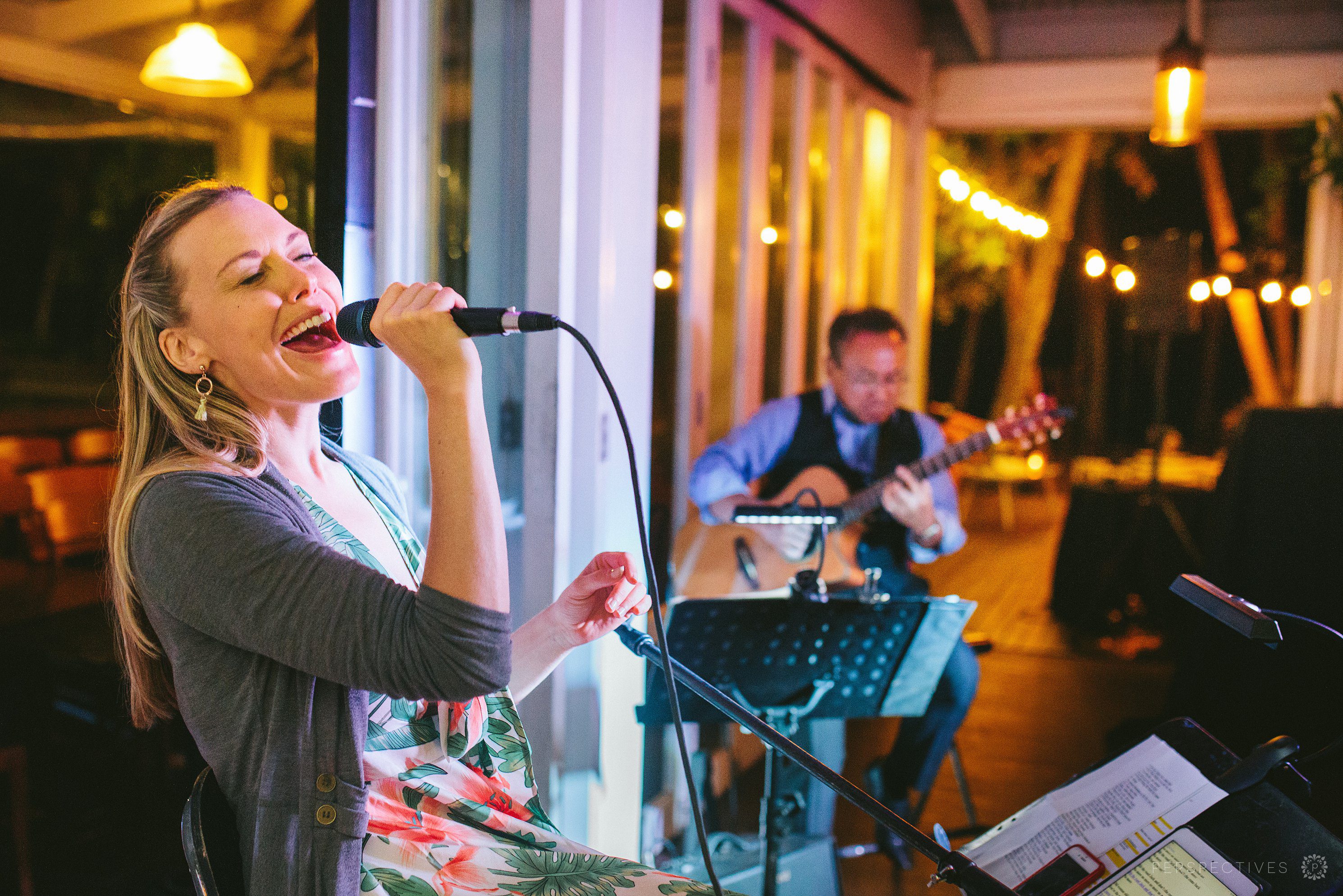 Live wedding musician Andrea Cairns