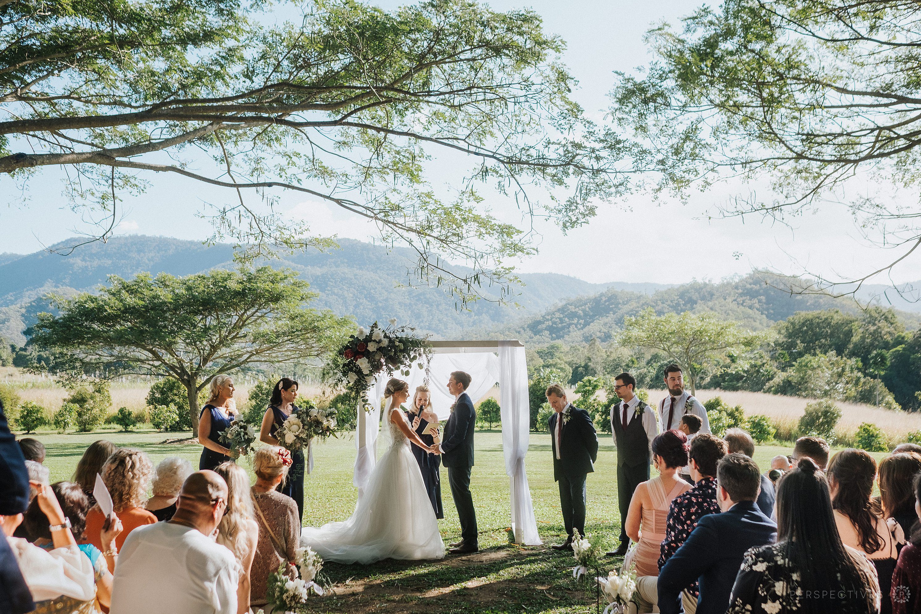 Creating Moments Tammy Barker Cairns wedding celebrant