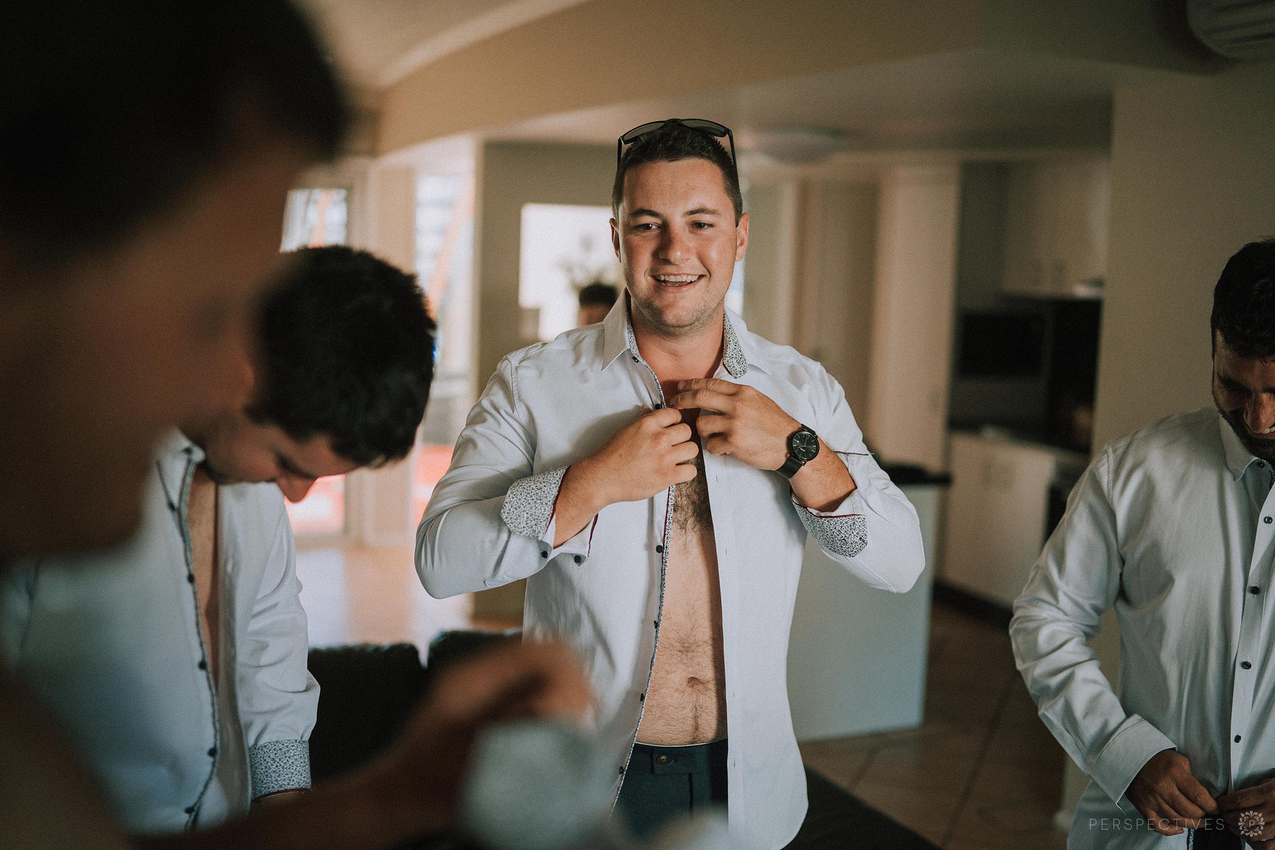 Groom getting ready Cairns wedding photos