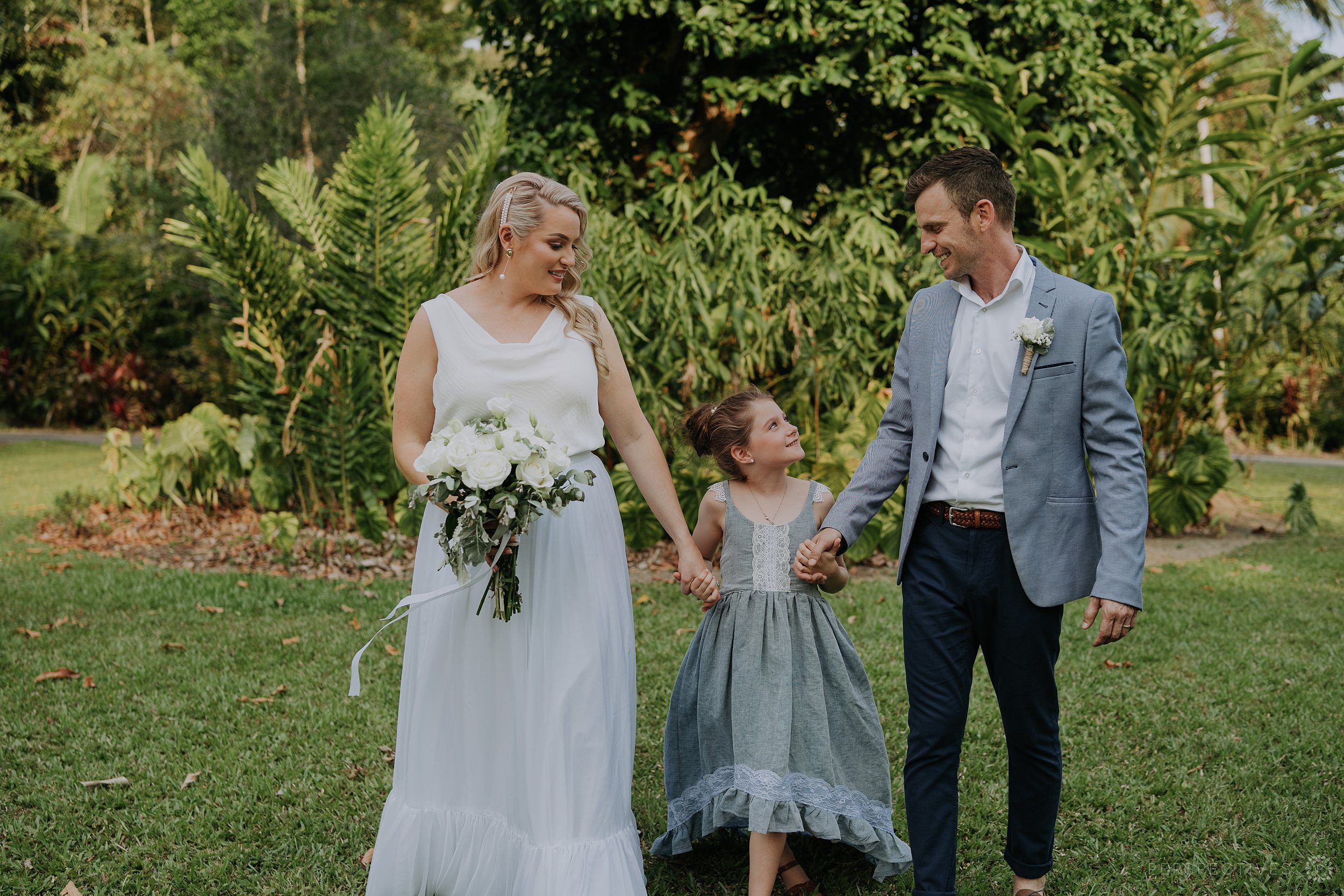 Port Douglas wedding photographers