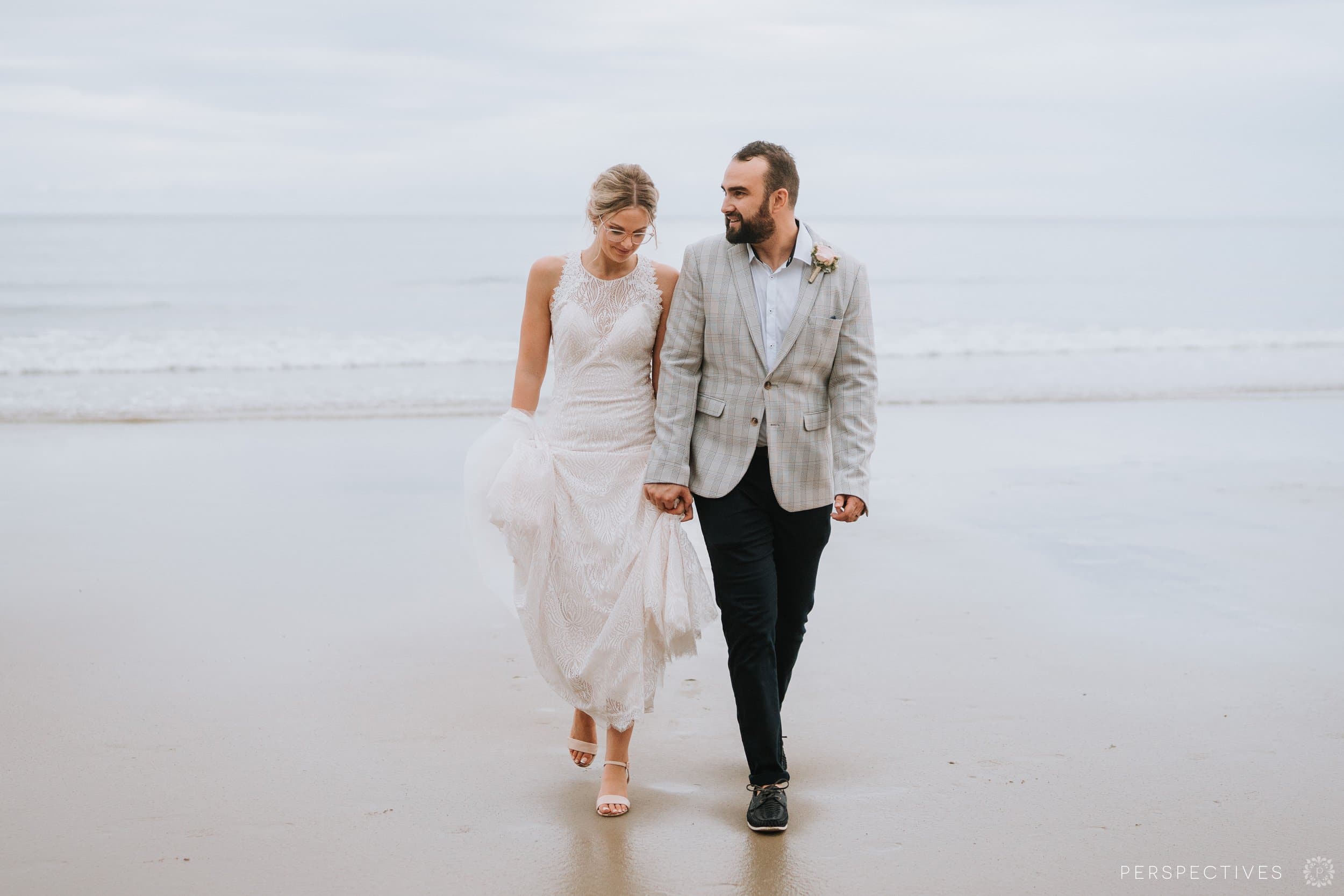 Port Douglas beach wedding photos