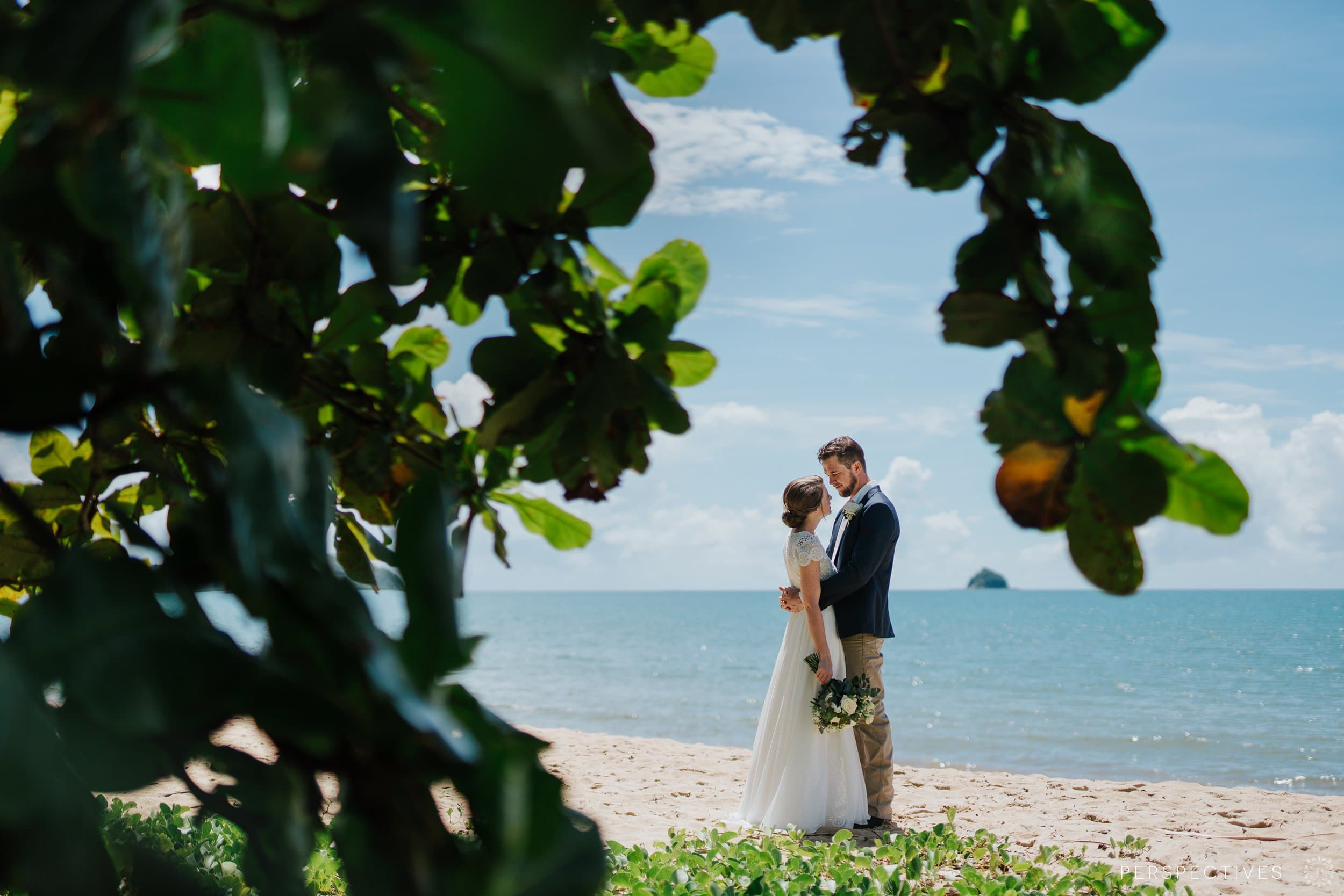 Palm Cove beach wedding photos FNQ