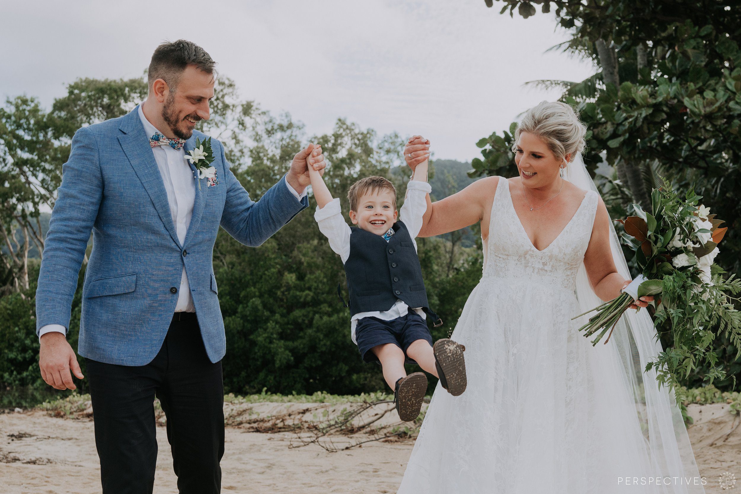 Palm Cove wedding with kids