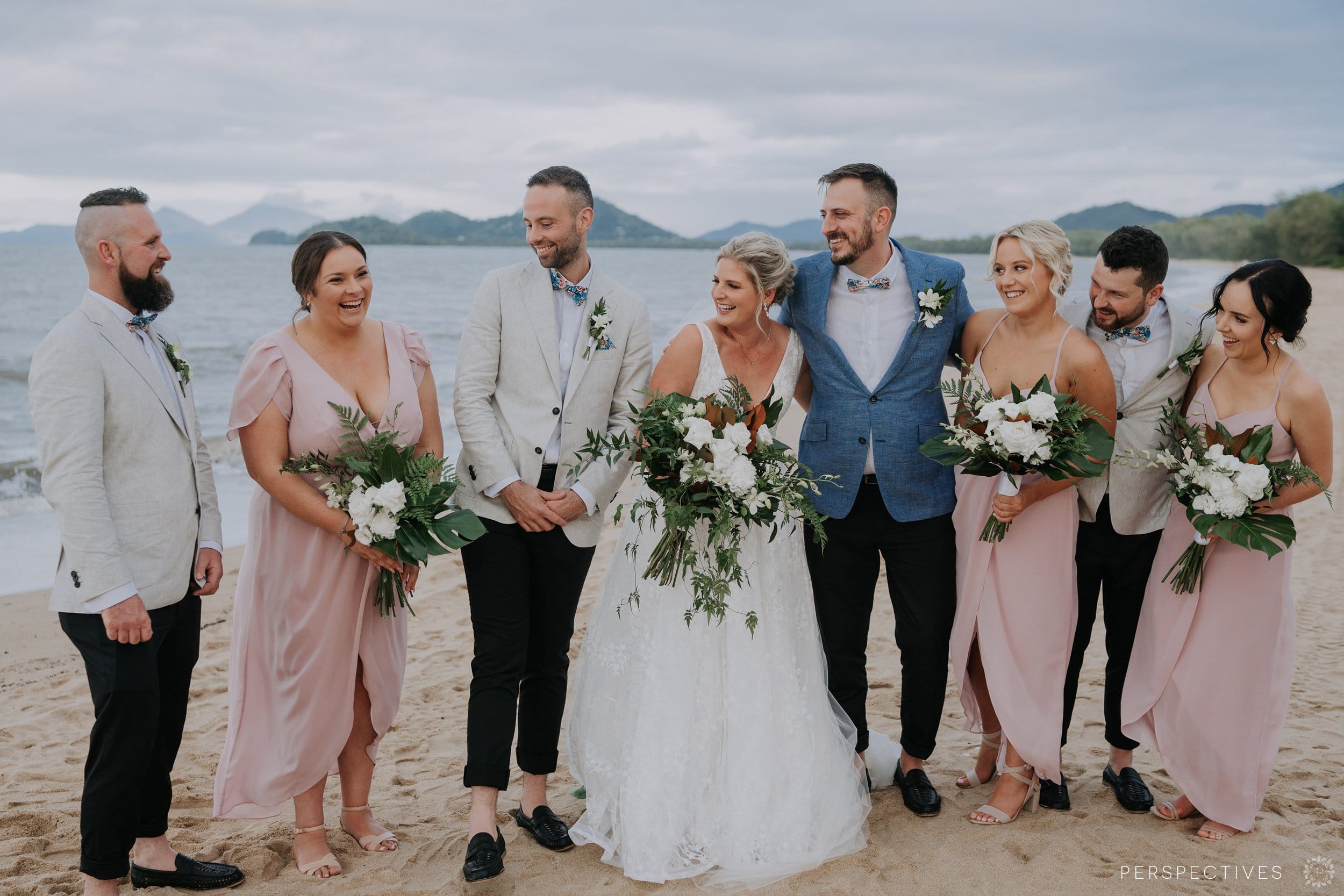 Palm Cove bridal party photos