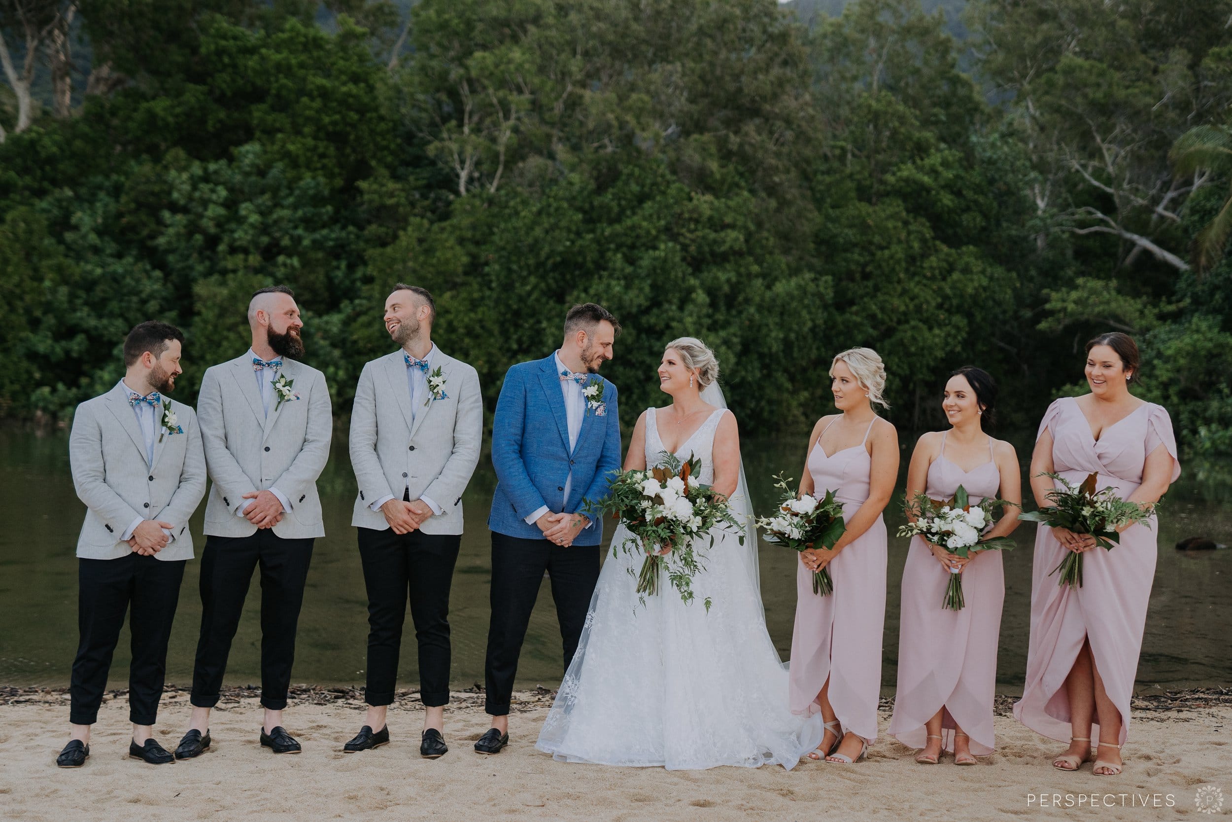 Palm Cove bridal party photos