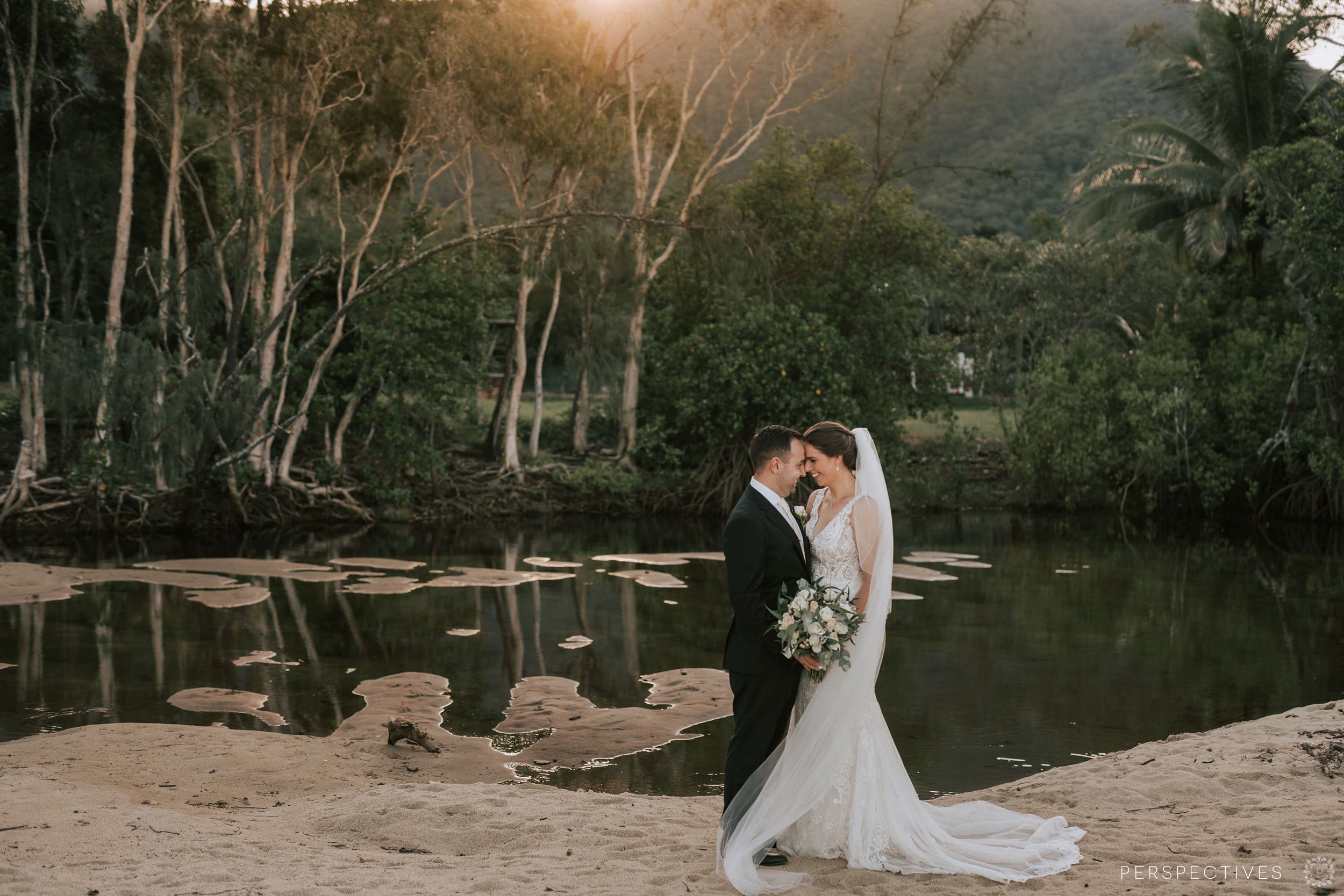 Palm Cove wedding photographer