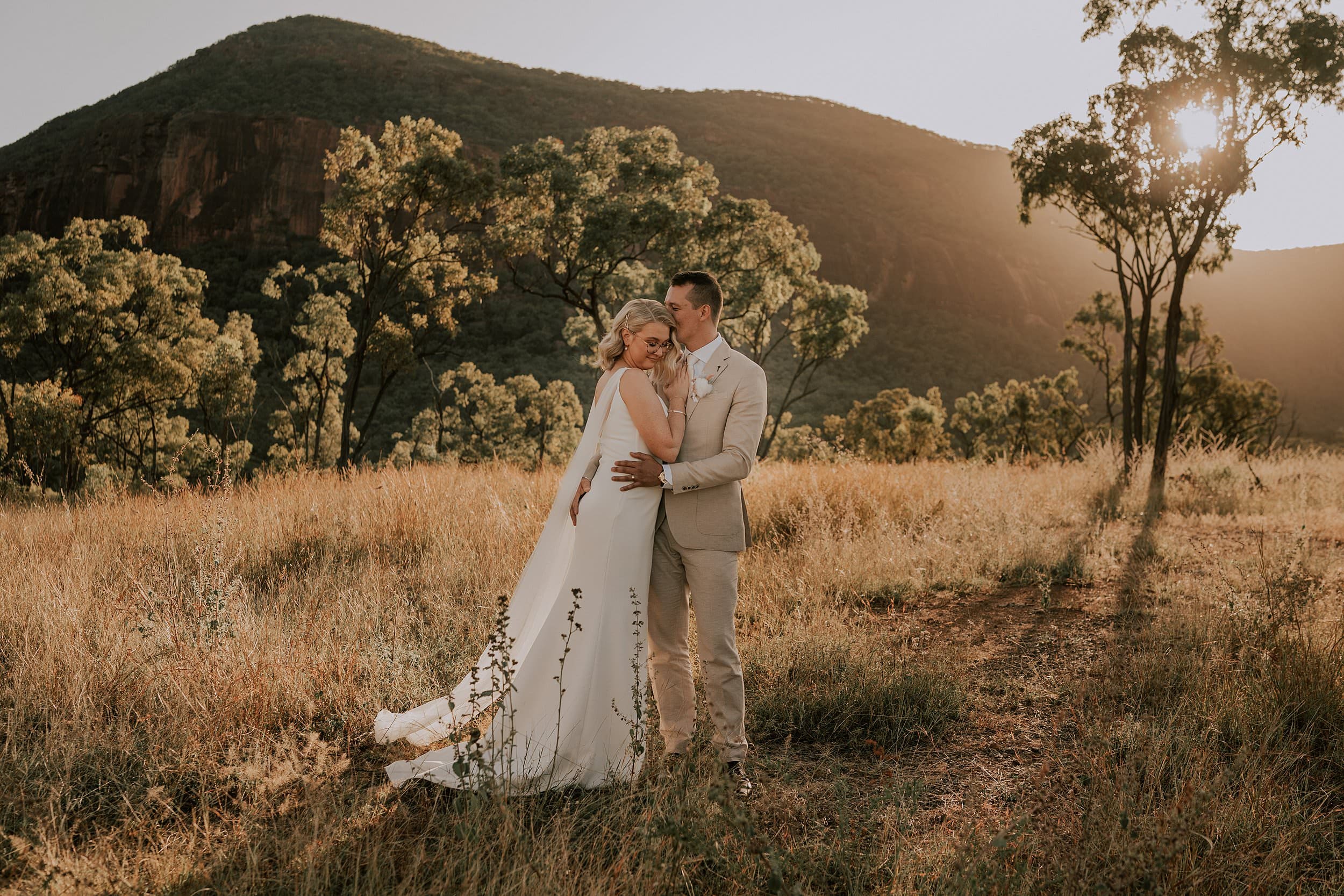Golden backlight wedding photograph