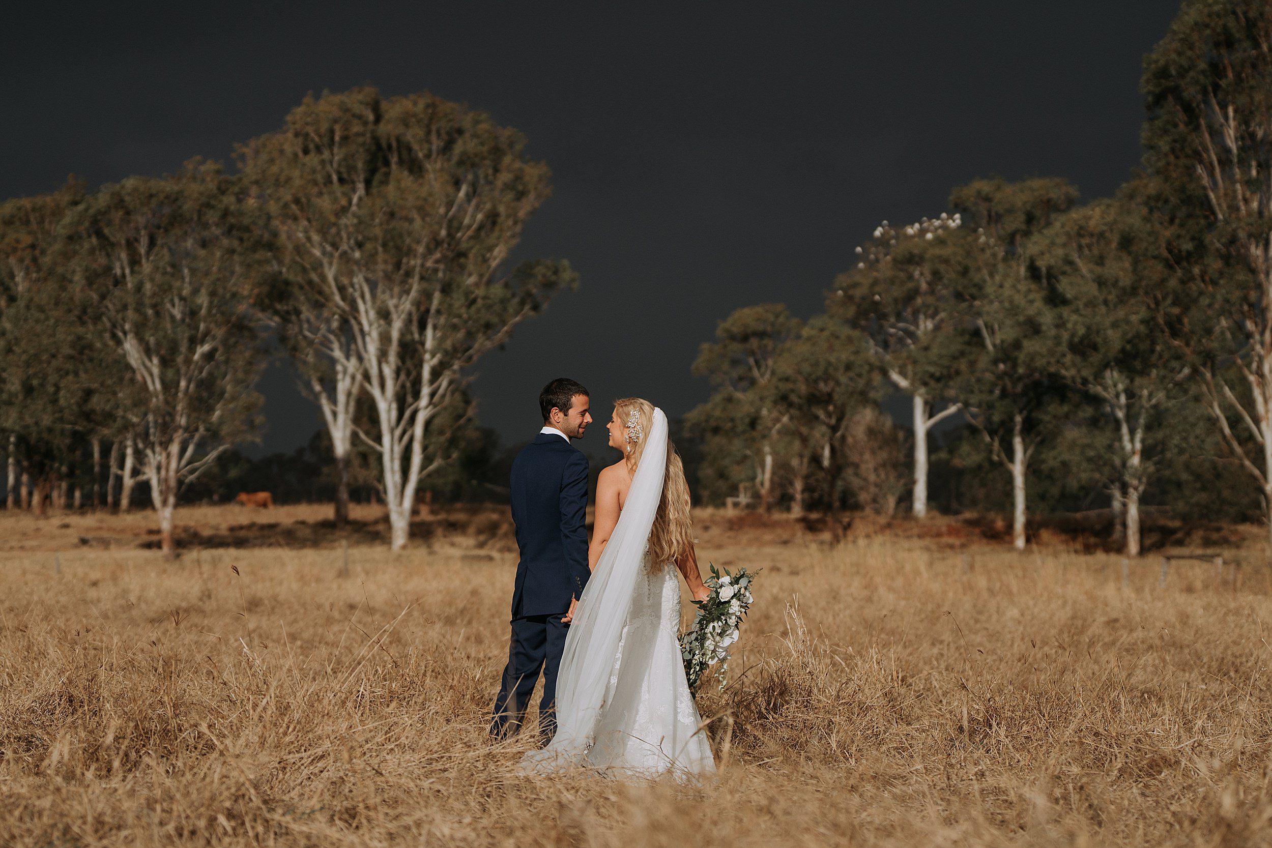 Kaban Heights by the Pines photo locations rustic wedding venue