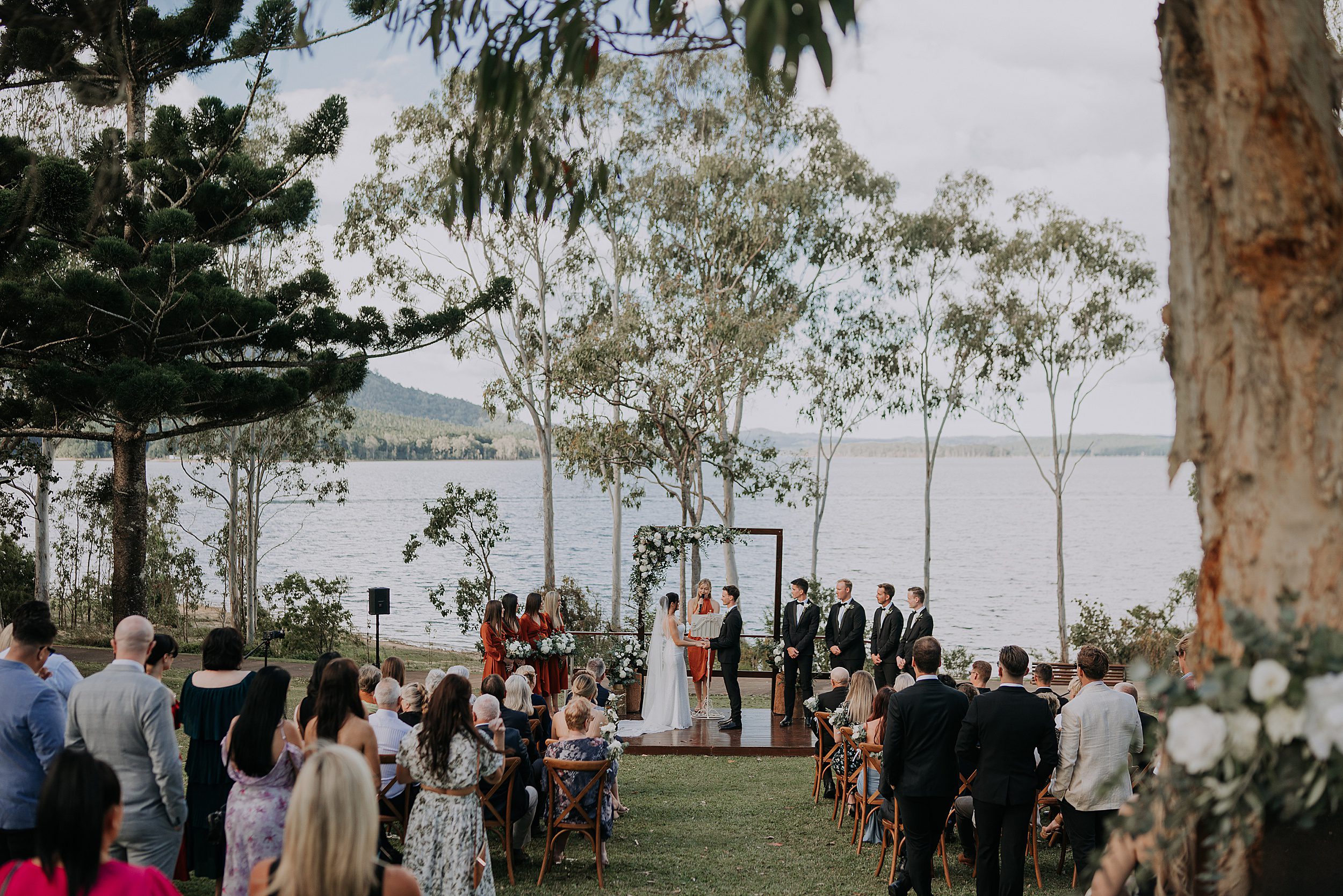 Tinaroo Lake Resort wedding ceremony