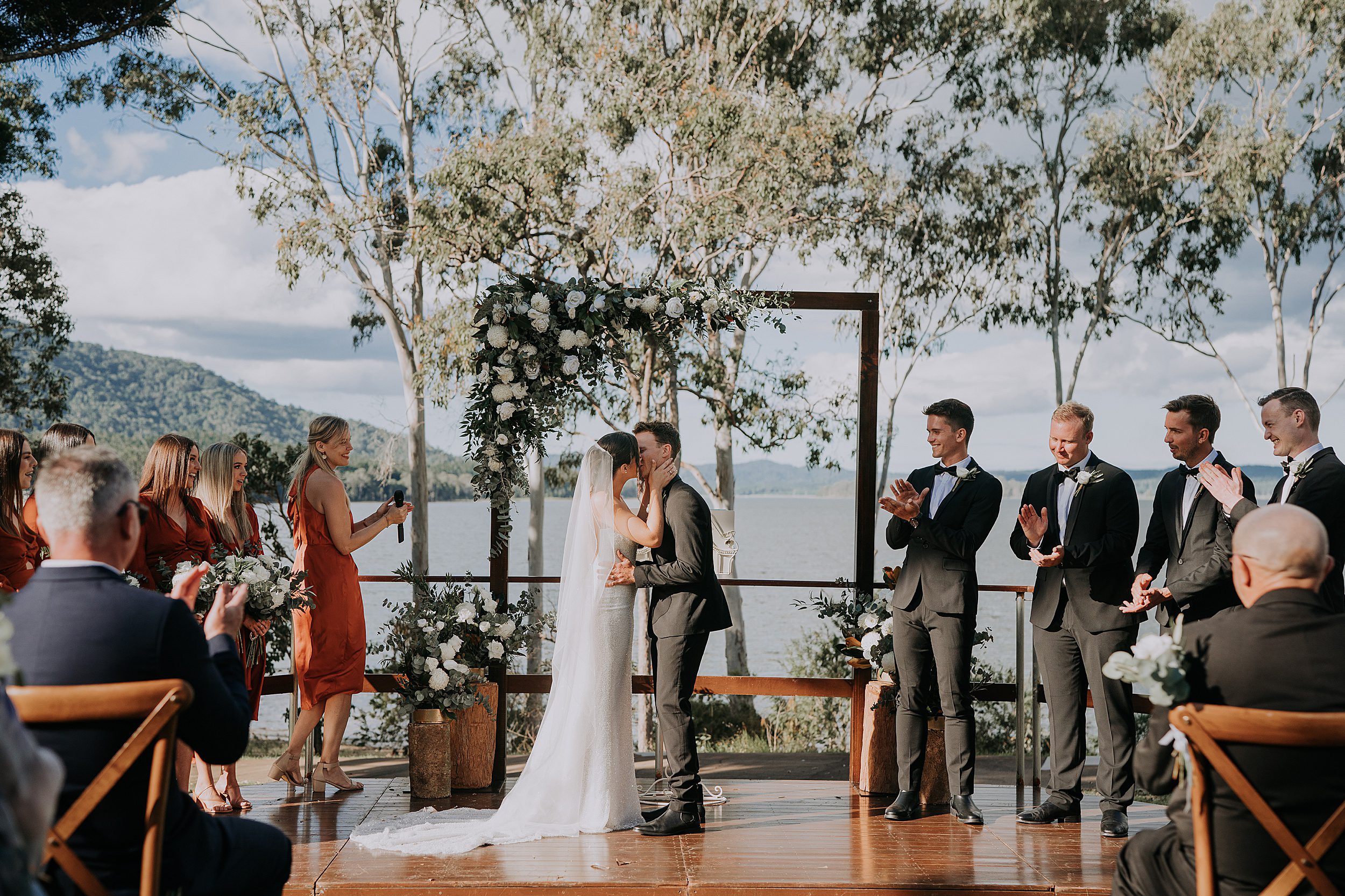 Tinaroo Lake Resort wedding ceremony