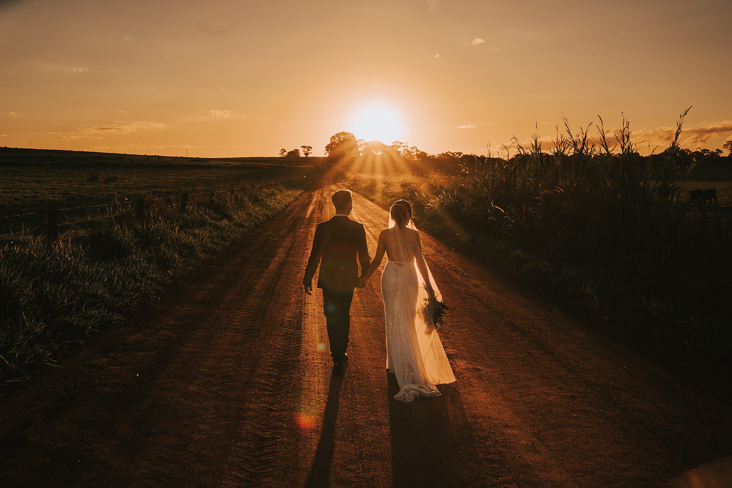 Tinaroo Lake Resort wedding location photos